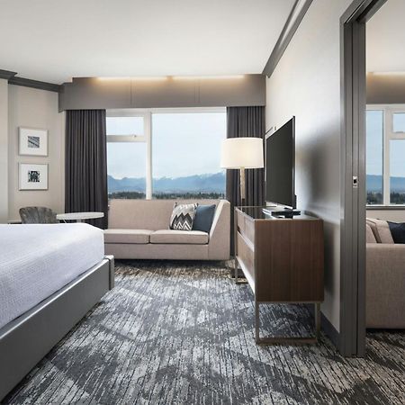 Sheraton Vancouver Guildford Hotel Surrey Eksteriør billede